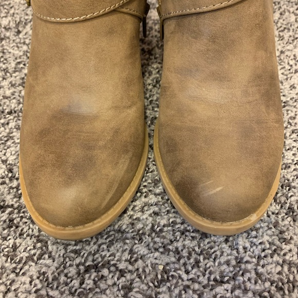 WRAPAROUND BUCKLE BOOTIE - Picture 5 of 8